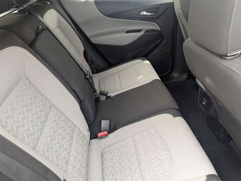 Used 2022 Chevrolet Equinox LT image 26