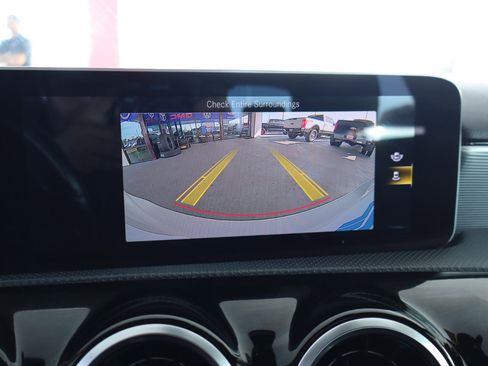 Used 2020 Mercedes-Benz A 220 4MATIC w/ Premium Package image 26