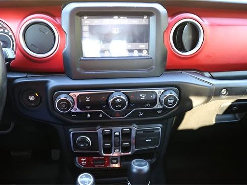 Used 2020 Jeep Wrangler Unlimited Rubicon image 20