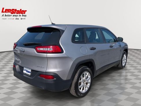 Used 2015 Jeep Cherokee Sport AWD/4WD image 5