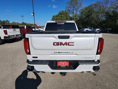 Used 2023 GMC Sierra 1500 Denali image 7