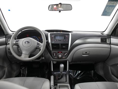 Used 2011 Subaru Forester 2.5X Premium w/ All-Weather Pkg AWD/4WD image 15