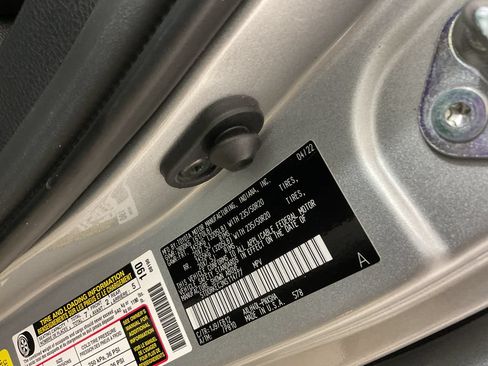 Used 2022 Toyota Sienna XSE w/ XSE Plus Package FWD image 29