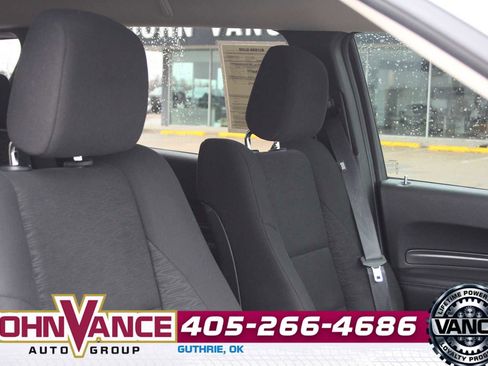Used 2021 Dodge Durango SXT w/ 3rd Row Seating Group image 16