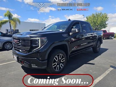 Certified 2023 GMC Sierra 1500 AT4 w/ AT4 Preferred Package