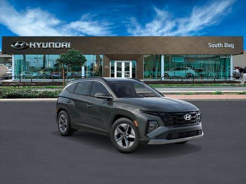 New 2026 Hyundai Tucson SEL image 2