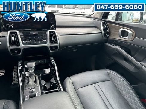Used 2021 Kia Sorento SX Prestige AWD/4WD image 22