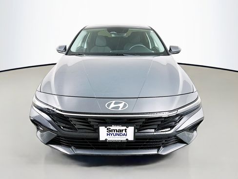Certified 2024 Hyundai Elantra SEL w/ Convenience Package FWD image 2