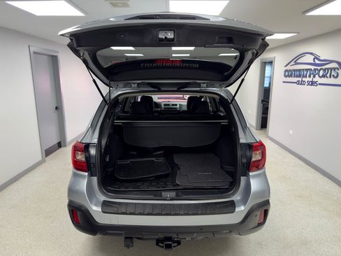 Used 2019 Subaru Outback 3.6R Limited w/ Popular Package #2 image 36