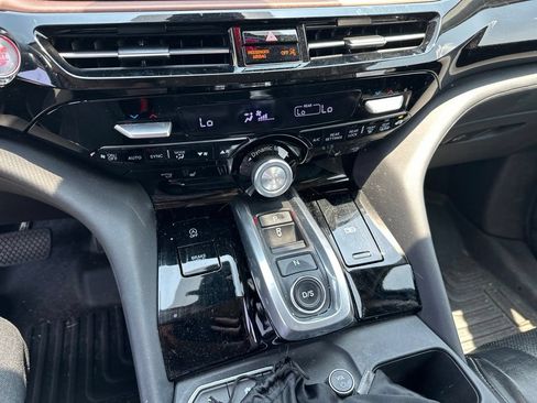 Used 2022 Acura MDX FWD w/ Technology Package image 17