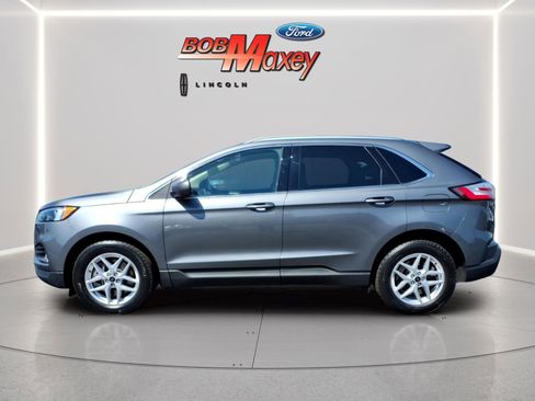 Certified 2024 Ford Edge SEL w/ Convenience Package AWD/4WD image 4