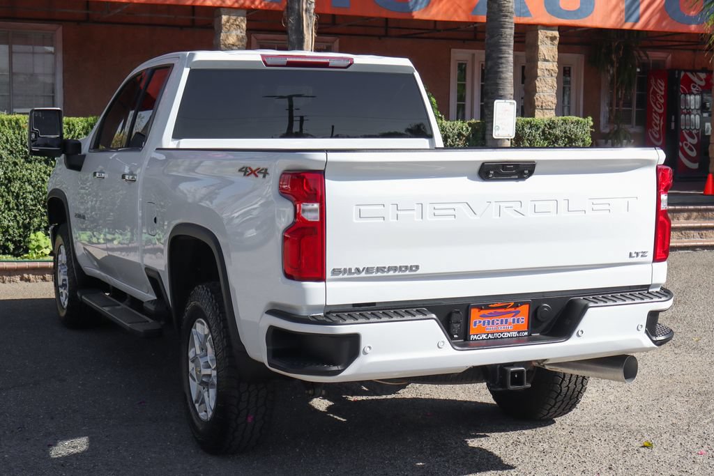 Used 2022 Chevrolet Silverado 2500 LTZ w/ Safety Package AWD/4WD image 6