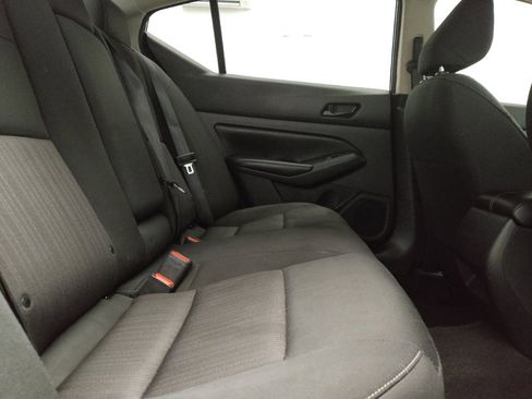 Used 2024 Nissan Altima 2.5 S FWD image 19