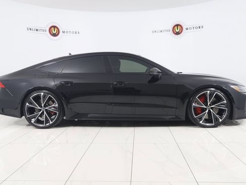 Used 2021 Audi RS 7 Sportback image 2