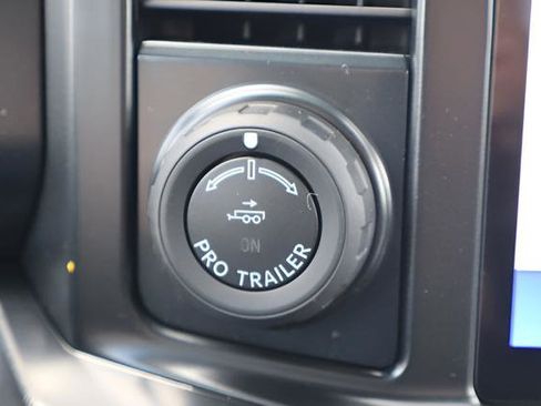 New 2026 Ford F350 Platinum w/ FX4 Off-Road Package image 26