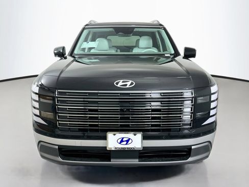 New 2026 Hyundai Palisade SEL Premium FWD image 2