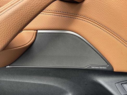 Used 2023 BMW 540i xDrive image 29