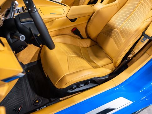 Used 2023 Chevrolet Corvette Z06 RWD image 38