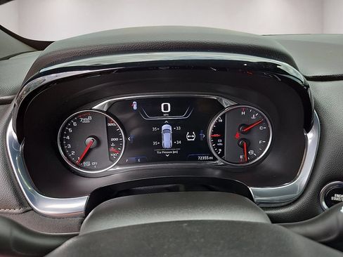Used 2022 Chevrolet Traverse High Country FWD image 19