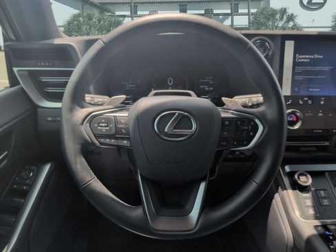 Used 2024 Lexus GX 550 AWD/4WD image 13