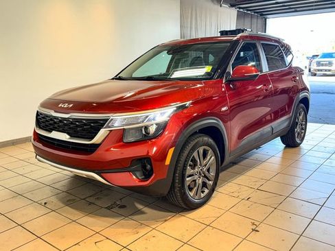 Used 2023 Kia Seltos S image 12