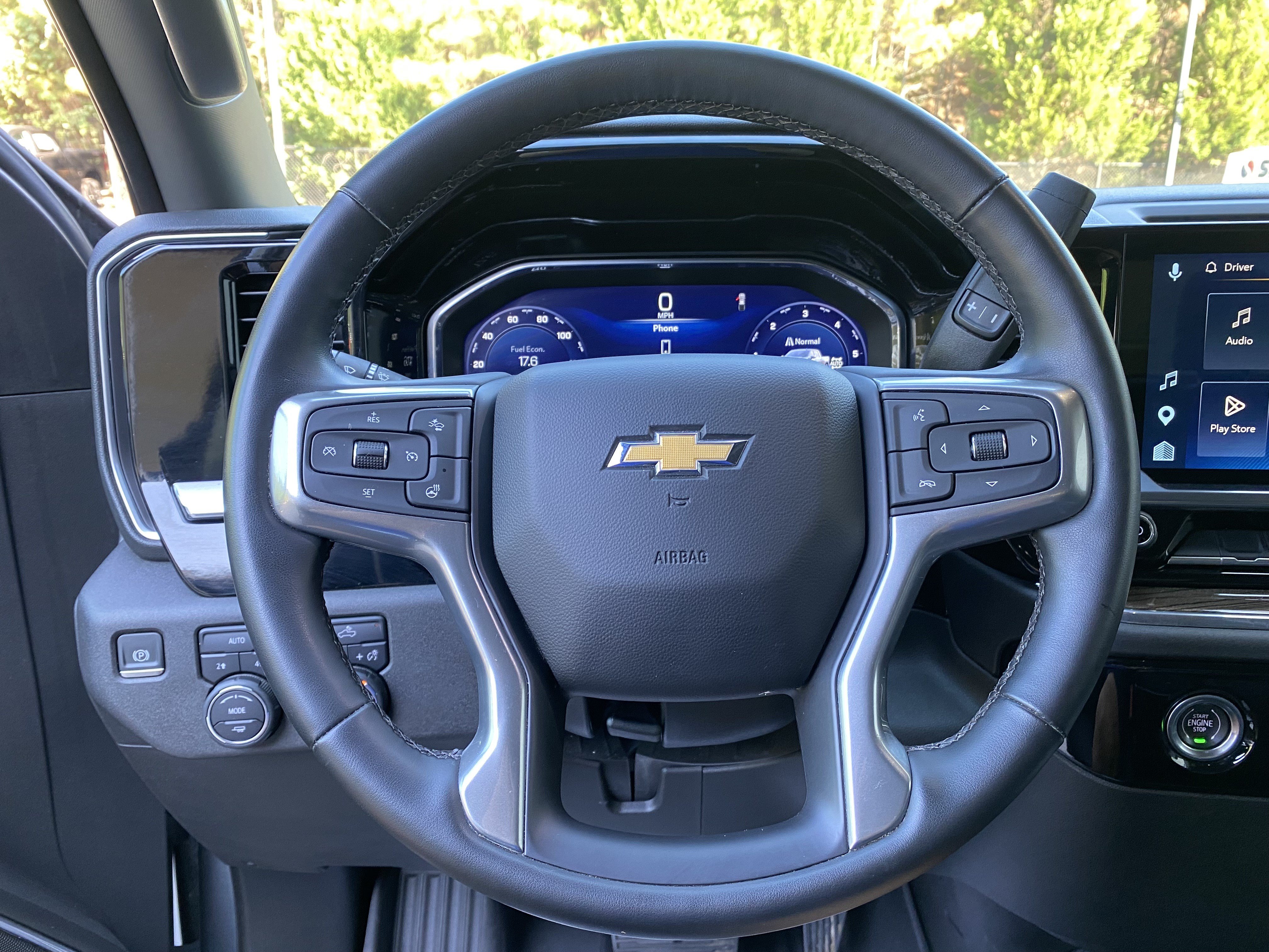 Used 2023 Chevrolet Silverado 1500 LT AWD/4WD image 19