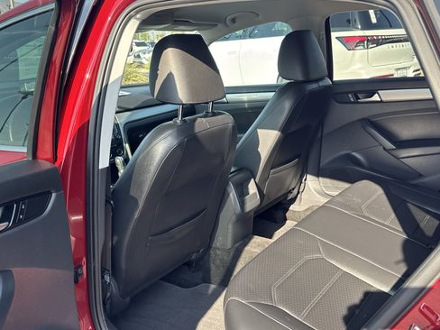 Used 2015 Volkswagen Passat 1.8T Limited Edition FWD image 20