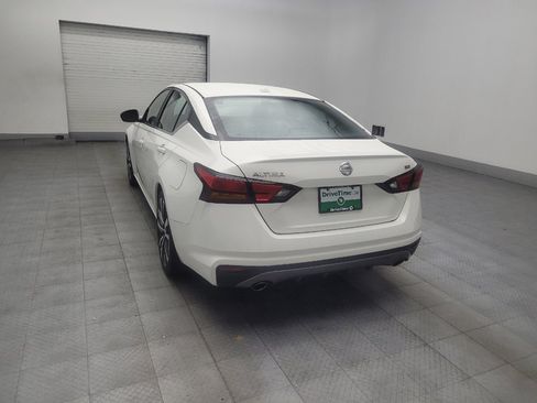 Used 2019 Nissan Altima 2.5 SR FWD image 5