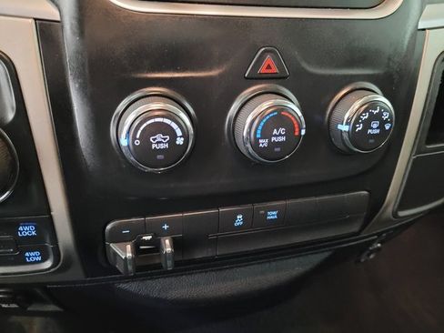 Used 2017 RAM 1500 Outdoorsman image 32