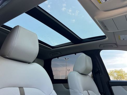 Certified 2024 MAZDA CX-90 Plug-In Hybrid w/ Premium Plus image 21