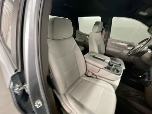 Used 2025 Chevrolet Silverado 1500 RST image 27