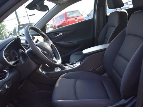 Used 2025 Chevrolet Malibu LS w/ LPO, Floor Liner Package FWD image 21