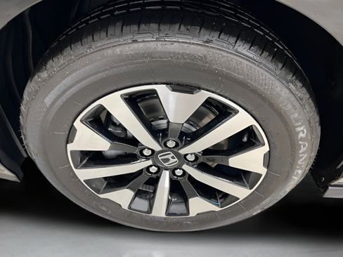Used 2026 Honda Odyssey EX-L image 11