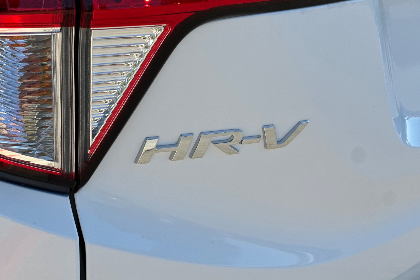 Certified 2022 Honda HR-V Sport image 25