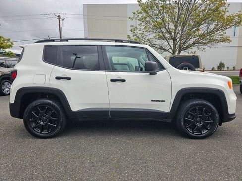 Used 2020 Jeep Renegade Sport w/ Sport Appearance Group AWD/4WD image 8