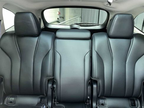 Used 2023 Acura MDX SH-AWD image 22