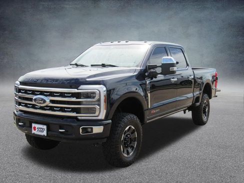 Used 2024 Ford F250 Platinum w/ Tremor Off-Road Package AWD/4WD image 2