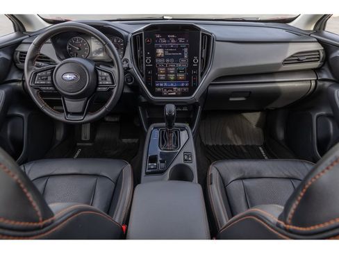 Certified 2024 Subaru Crosstrek 2.5i Limited w/ Crosstrek Mirror Package image 12