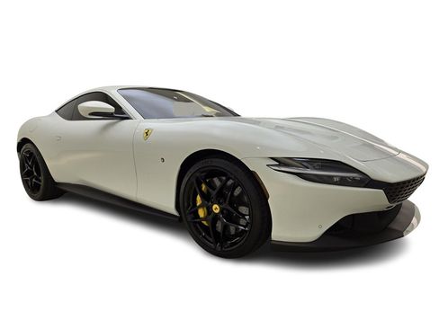 Used 2022 Ferrari Roma image 3