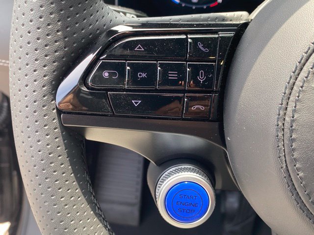 Used 2025 Maserati Grecale GT AWD/4WD image 22