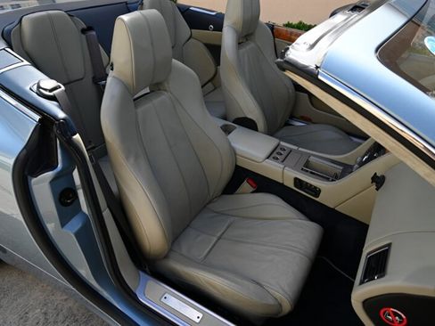 Used 2007 Aston Martin DB9 Volante RWD image 26