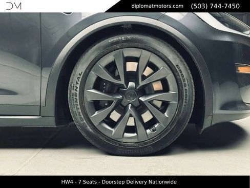 Used 2024 Tesla Model X AWD/4WD image 43