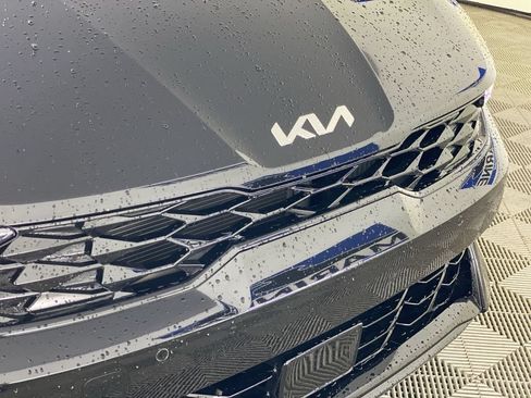 Used 2025 Kia K5 GT FWD image 37