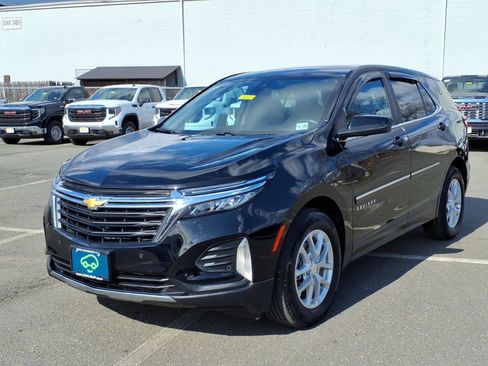Certified 2023 Chevrolet Equinox LT image 3