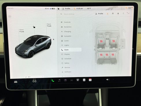 Used 2020 Tesla Model Y Performance image 28