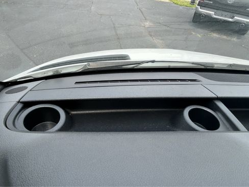 Used 2019 Freightliner Sprinter 3500 image 20