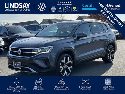 Certified 2022 Volkswagen Taos SEL w/ Panoramic Sunroof Package image 4