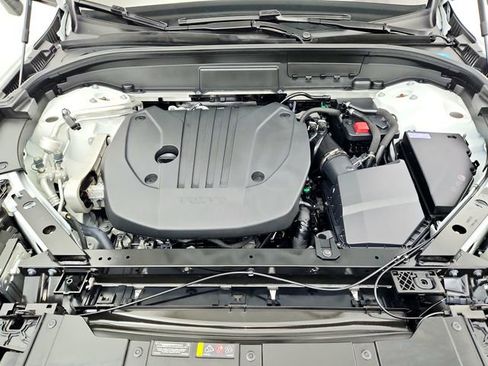 Certified 2025 Volvo XC60 B5 Plus image 32