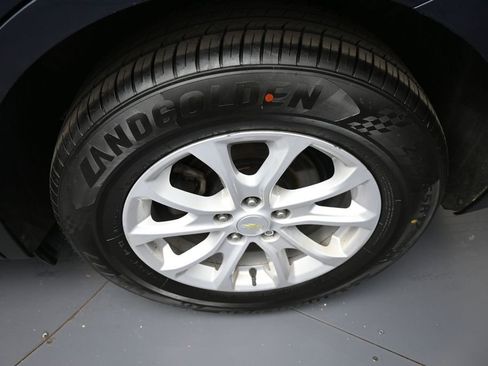 Used 2019 Chevrolet Equinox LS FWD image 15