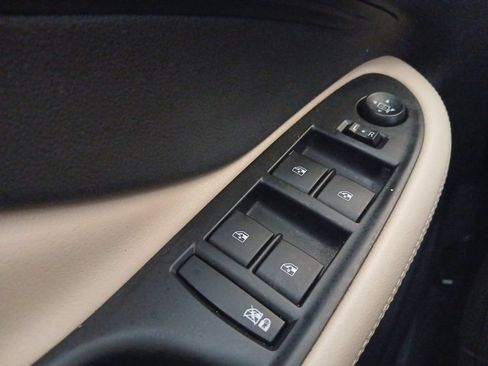 Used 2019 Buick Envision Preferred FWD image 41